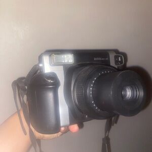 Fujifilm Instax Wide 300 Instant Film Camera and 10 film.